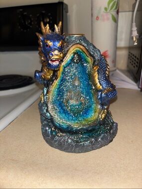 Blue and Gold Dragon Geode Sculpture — Mystical Tabletop Accent